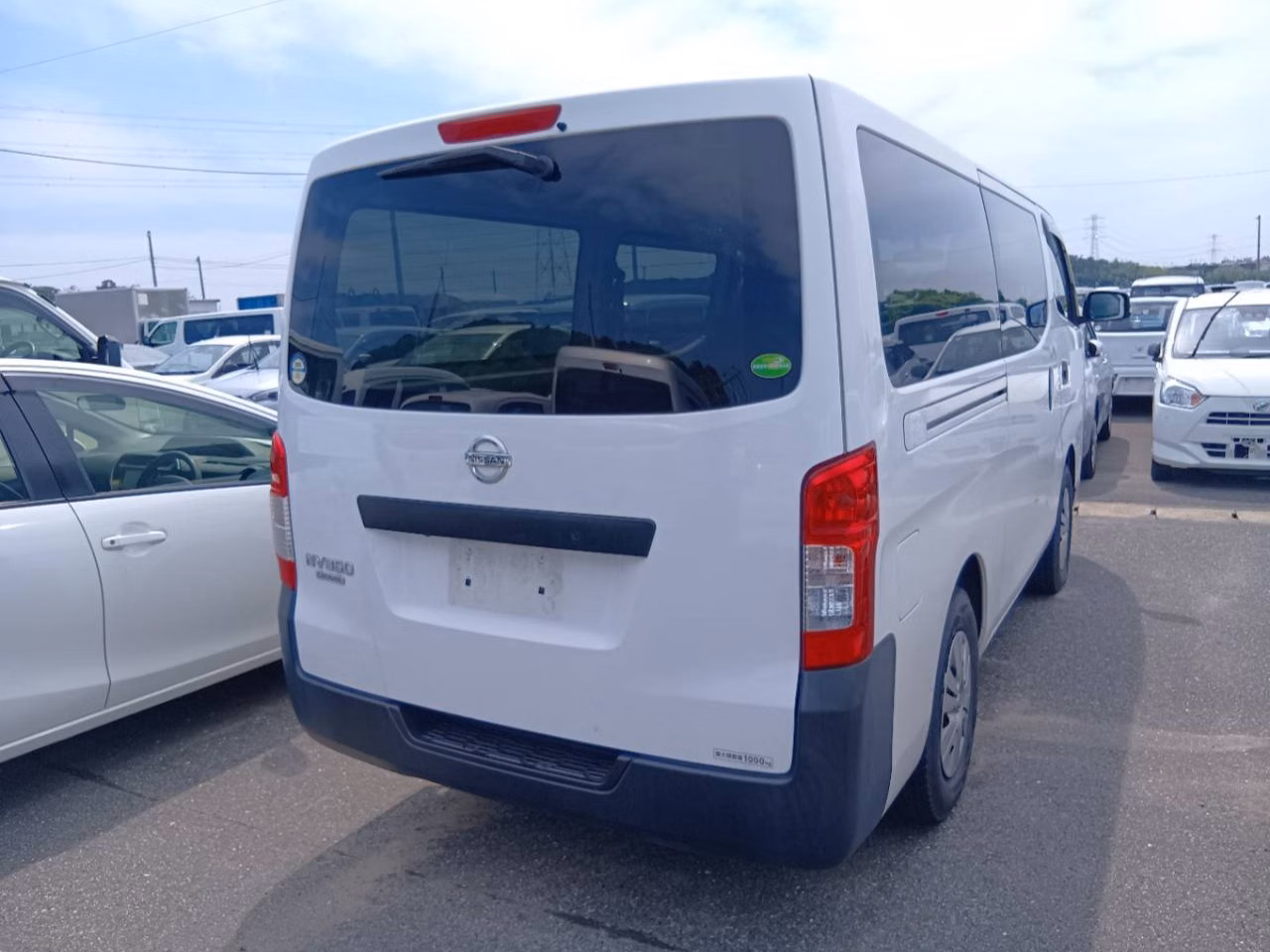 NISSAN NV350 CARAVAN