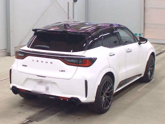 Lexus LBX