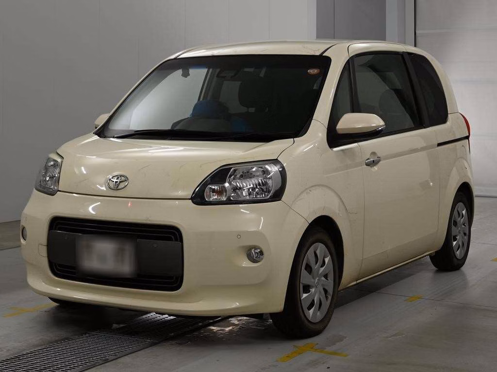TOYOTA PORTE