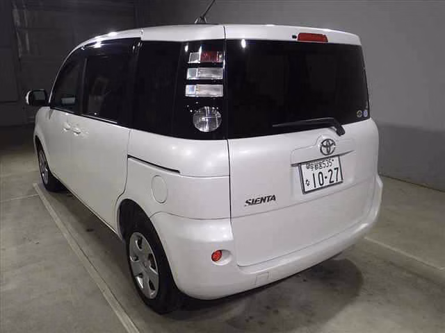TOYOTA SIENTA