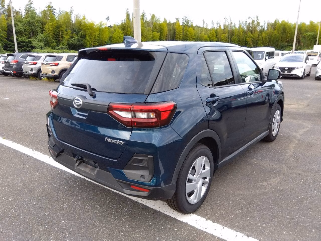 DAIHATSU ROCKY