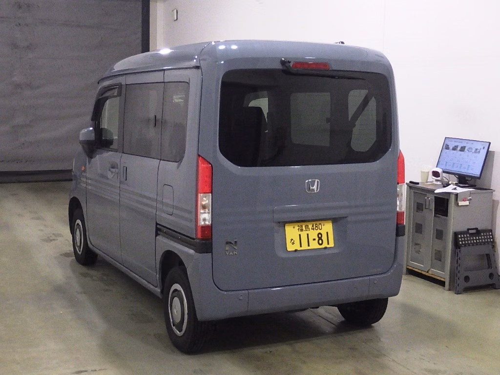 HONDA N-VAN