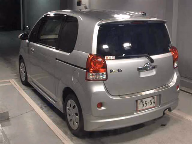 TOYOTA PORTE