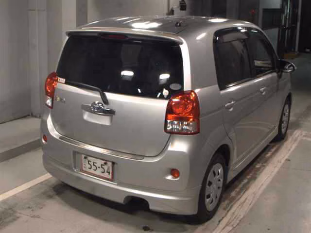TOYOTA PORTE