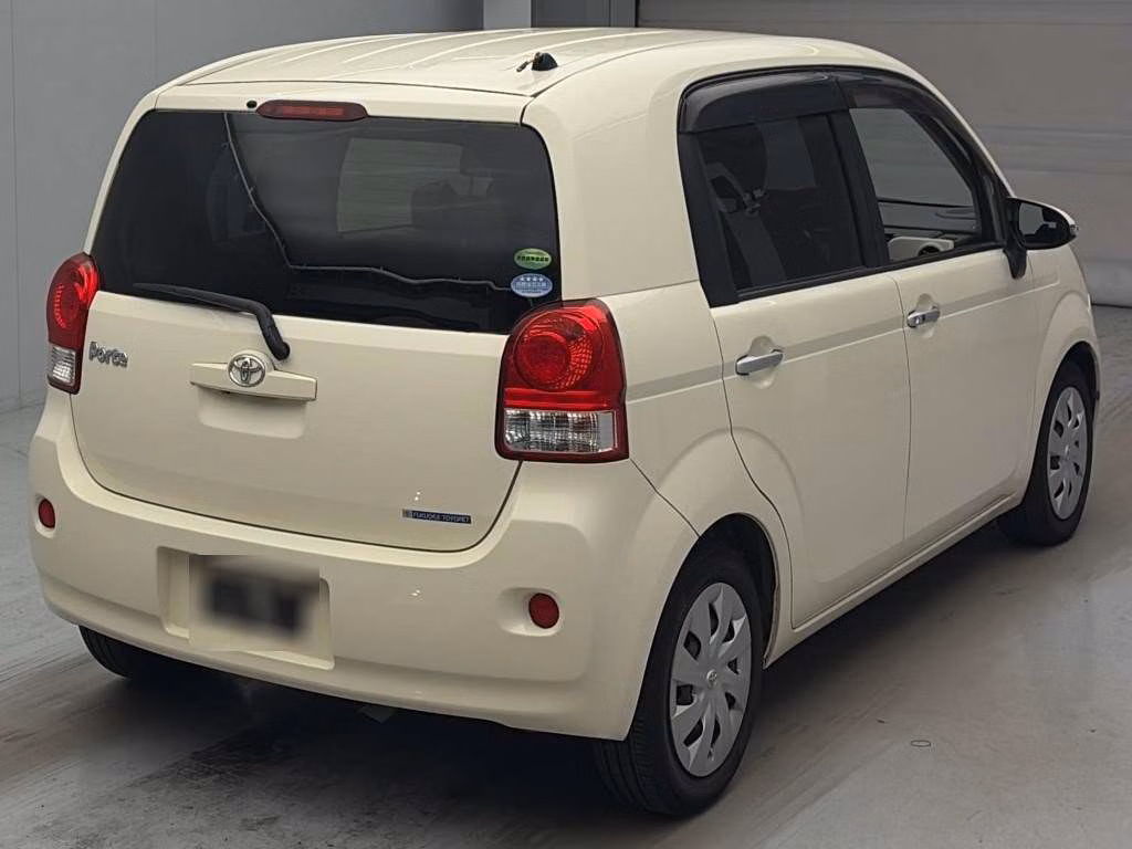 TOYOTA PORTE