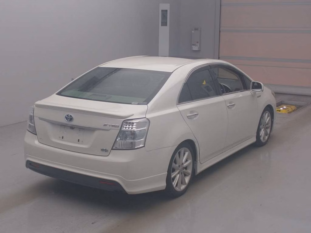 TOYOTA SAI