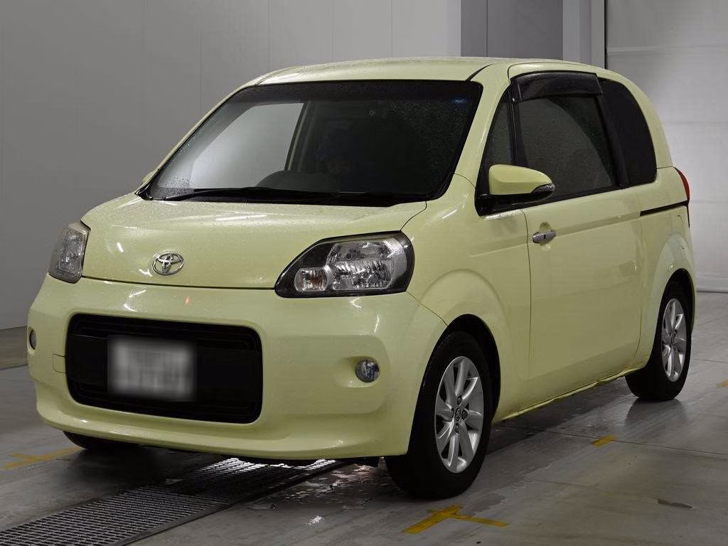 TOYOTA PORTE