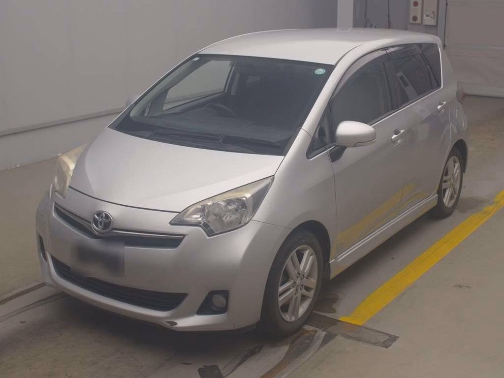TOYOTA RACTIS
