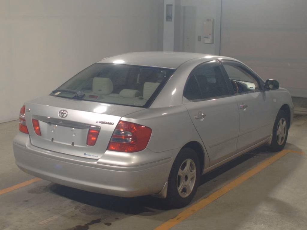 TOYOTA PREMIO