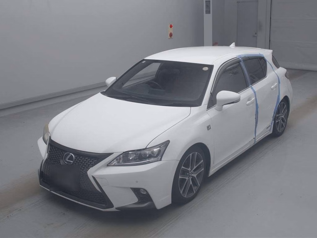 Lexus CT200h