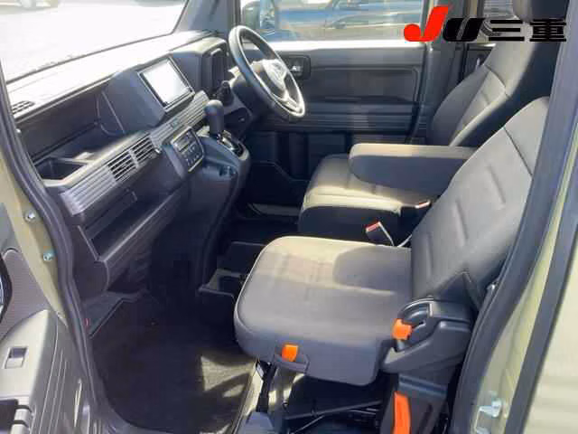 HONDA N-VAN