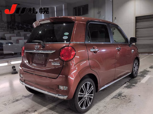 DAIHATSU CAST