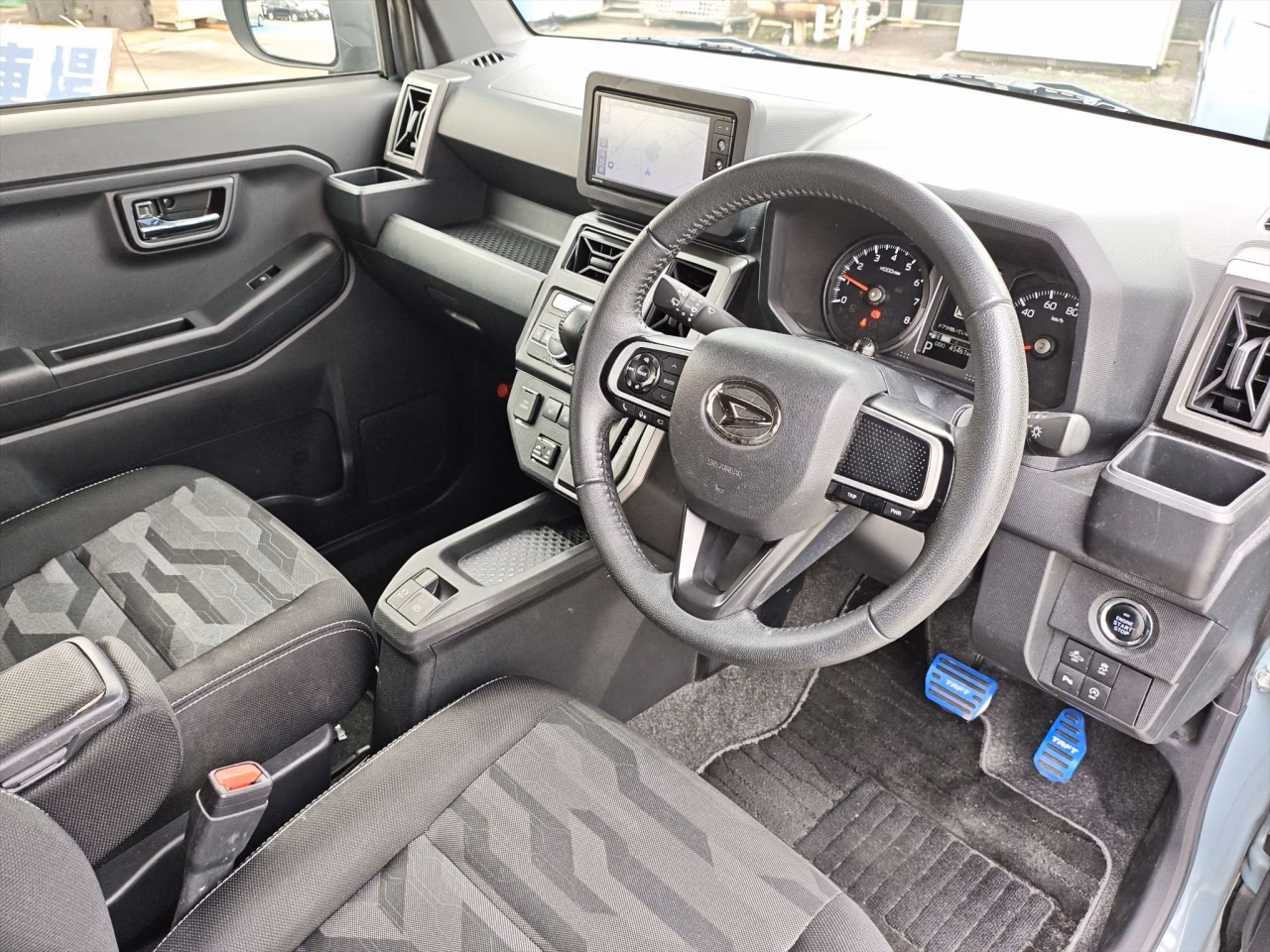 DAIHATSU TAFT