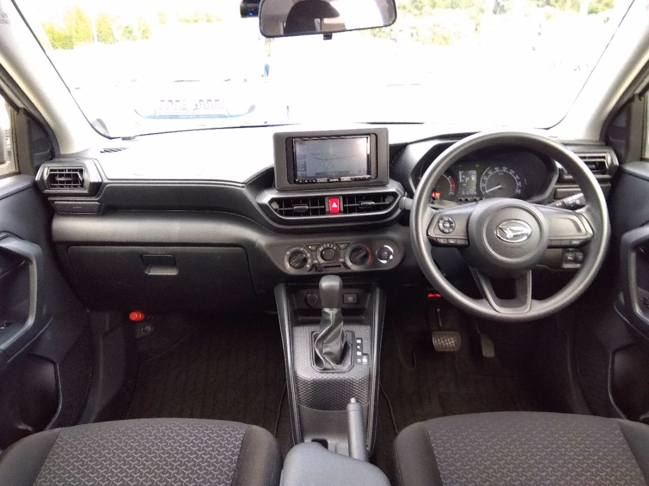 DAIHATSU ROCKY