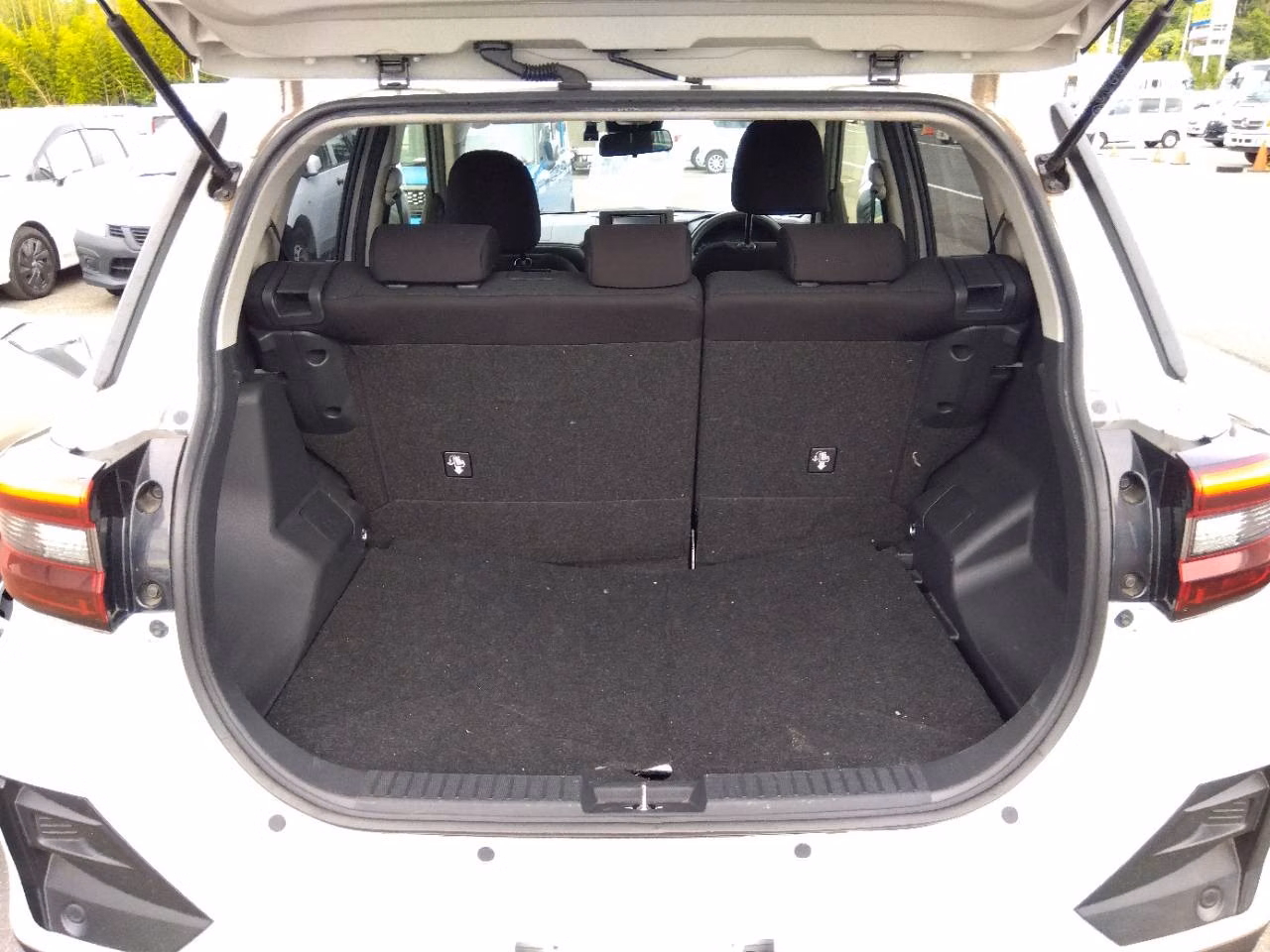 DAIHATSU ROCKY