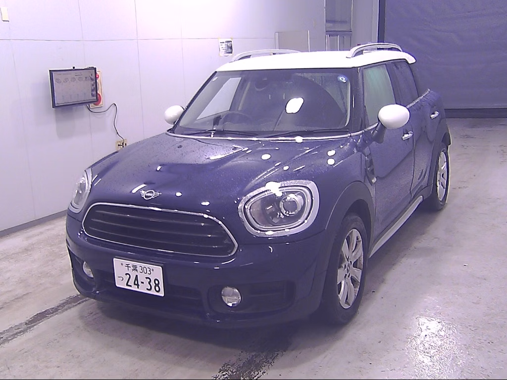 MINI CROSSOVER