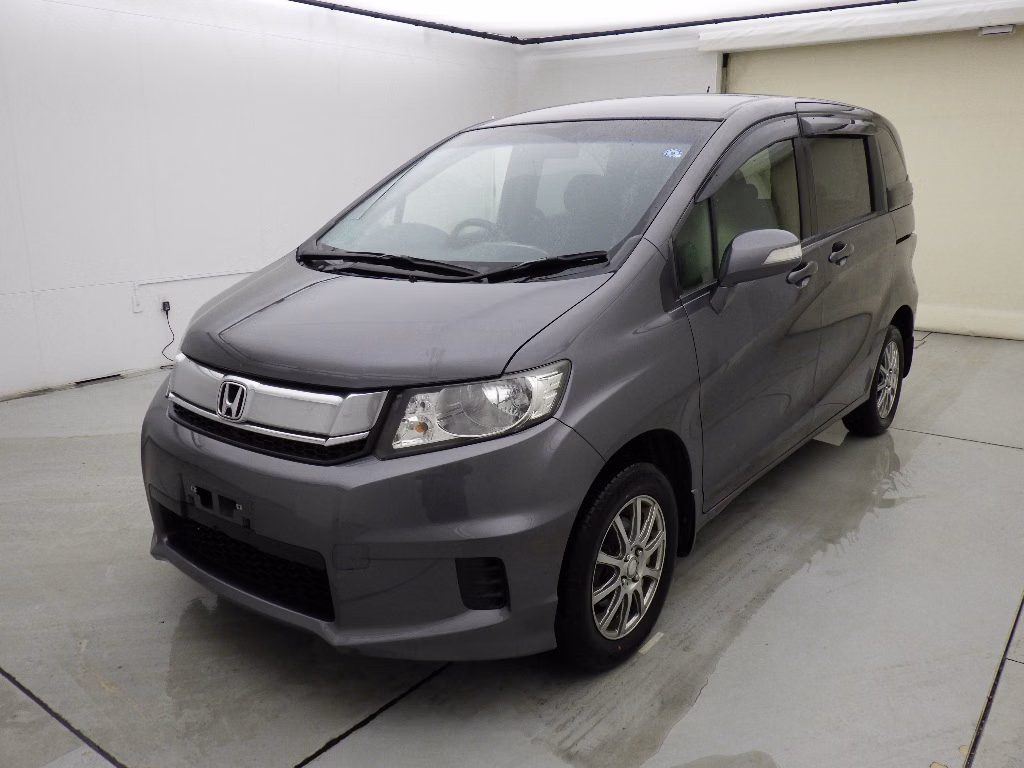 HONDA FREED SPIKE