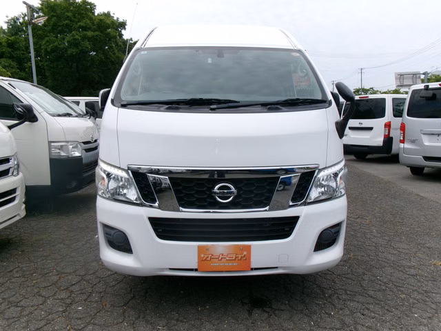 NISSAN NV350 CARAVAN