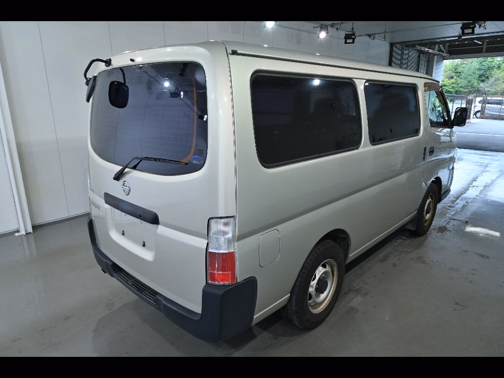 NISSAN CARAVAN