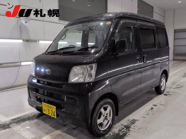 TOYOTA PIXIS VAN