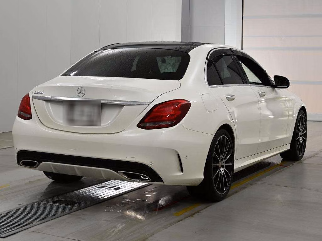 MERCEDES-BENZ C-CLASS