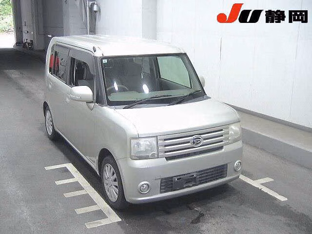 Daihatsu Move Conte