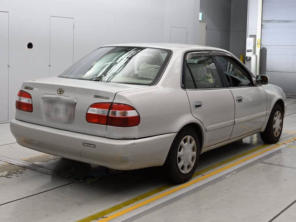 TOYOTA COROLLA