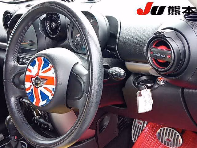 MINI CROSSOVER