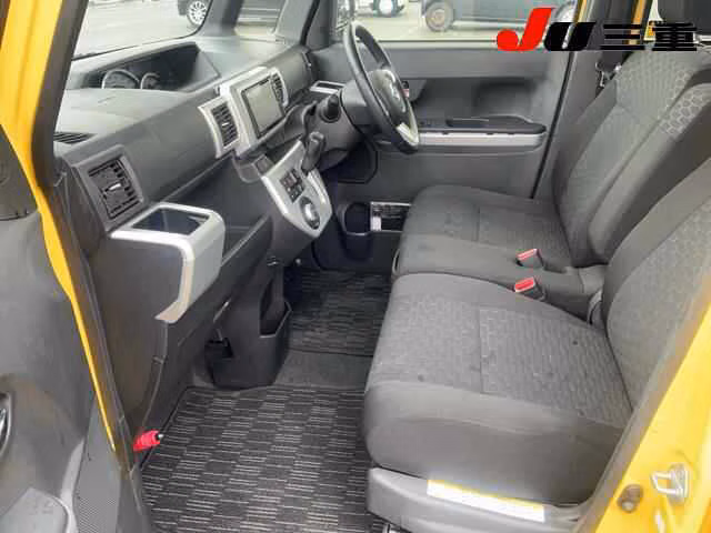 DAIHATSU WAKE