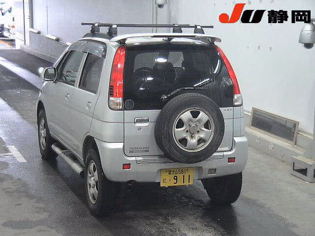 DAIHATSU TERIOS KID