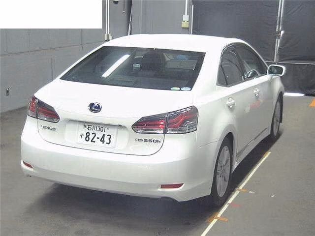 Lexus HS250h