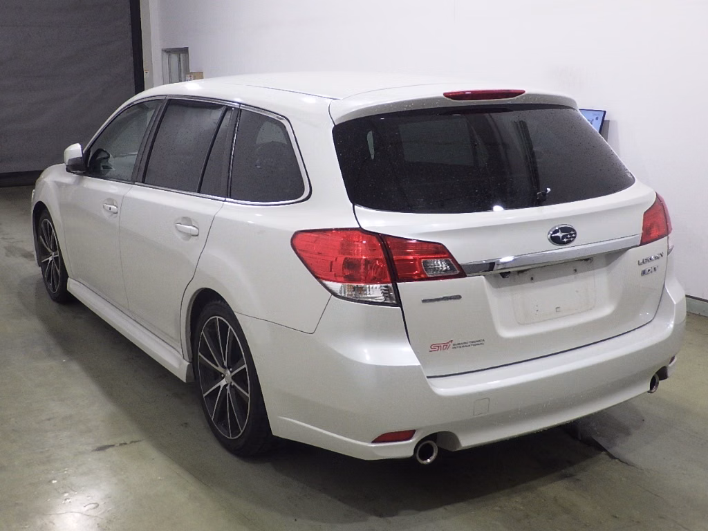 SUBARU LEGACY