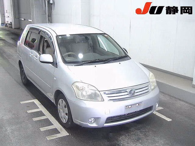 TOYOTA RAUM