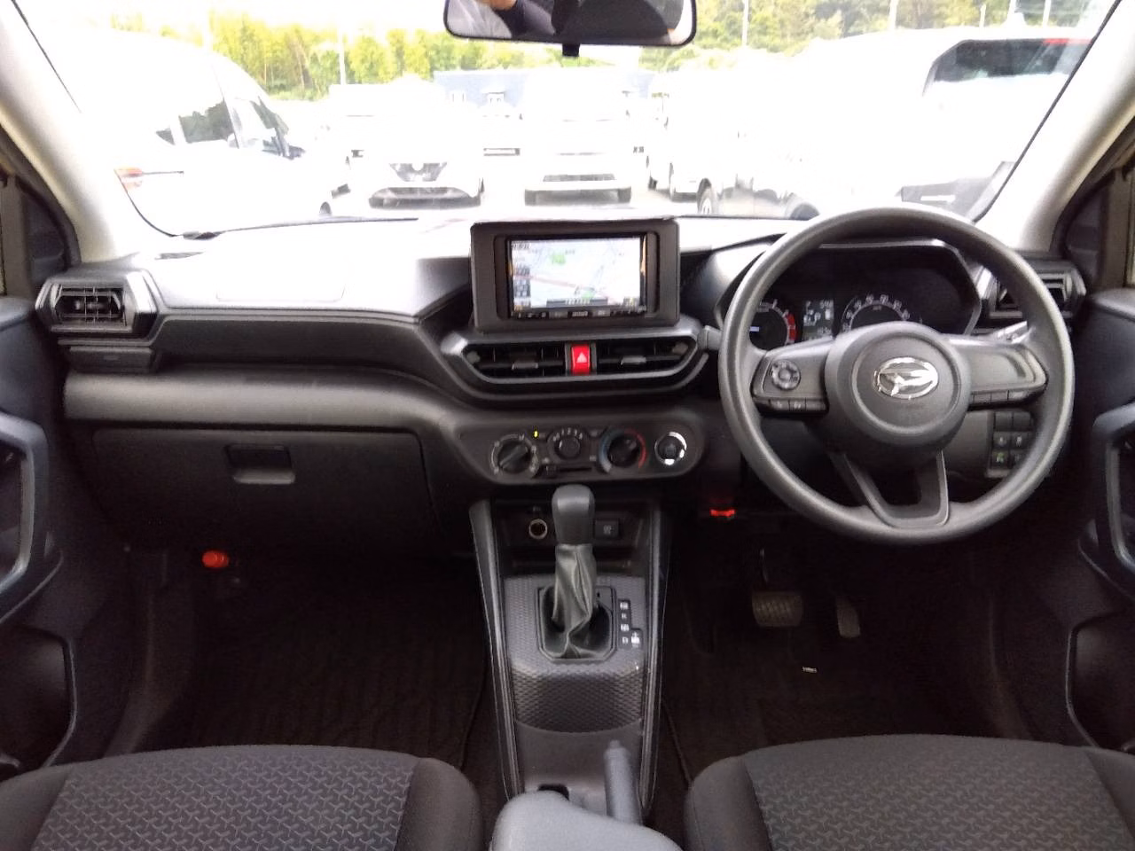 DAIHATSU ROCKY