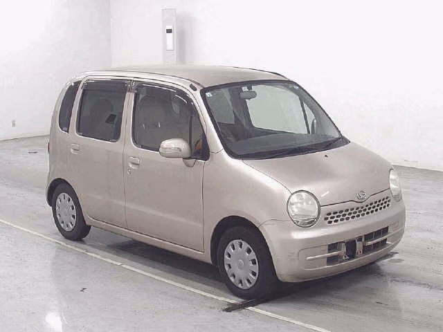 Daihatsu Move Latte