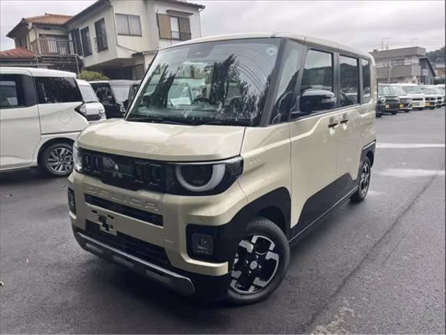 Mitsubishi Delica Mini