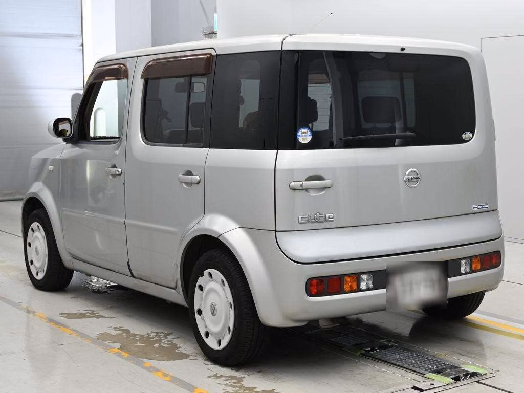 NISSAN CUBE