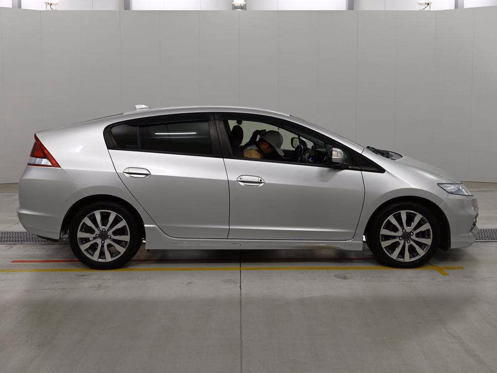 HONDA INSIGHT
