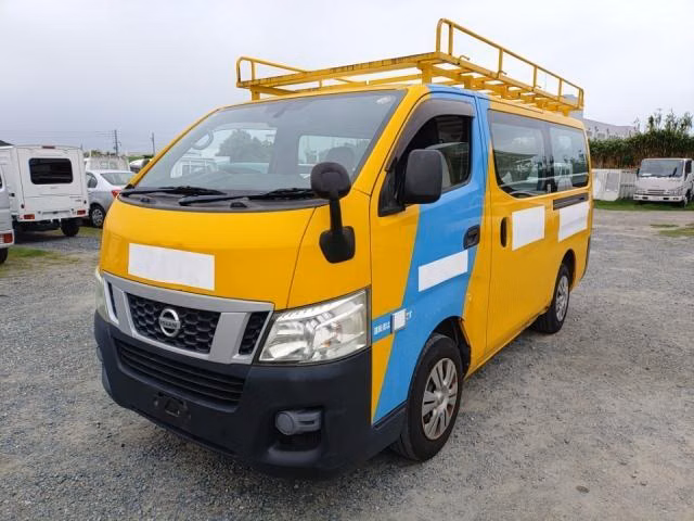 NISSAN NV350 CARAVAN