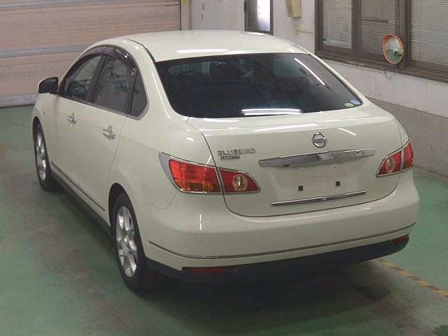 Nissan Bluebird Sylphy