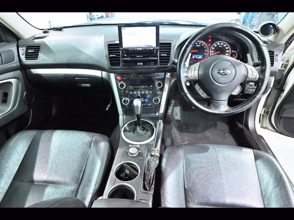 SUBARU LEGACY