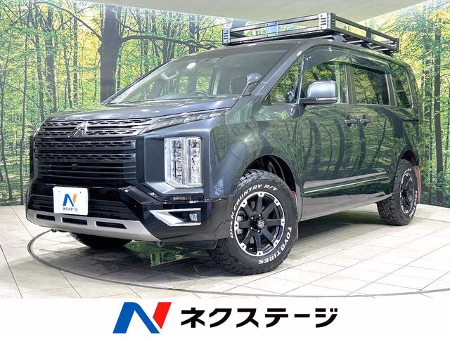 Mitsubishi Delica D:5