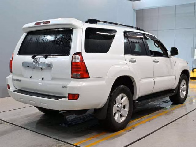 TOYOTA HILUX SURF