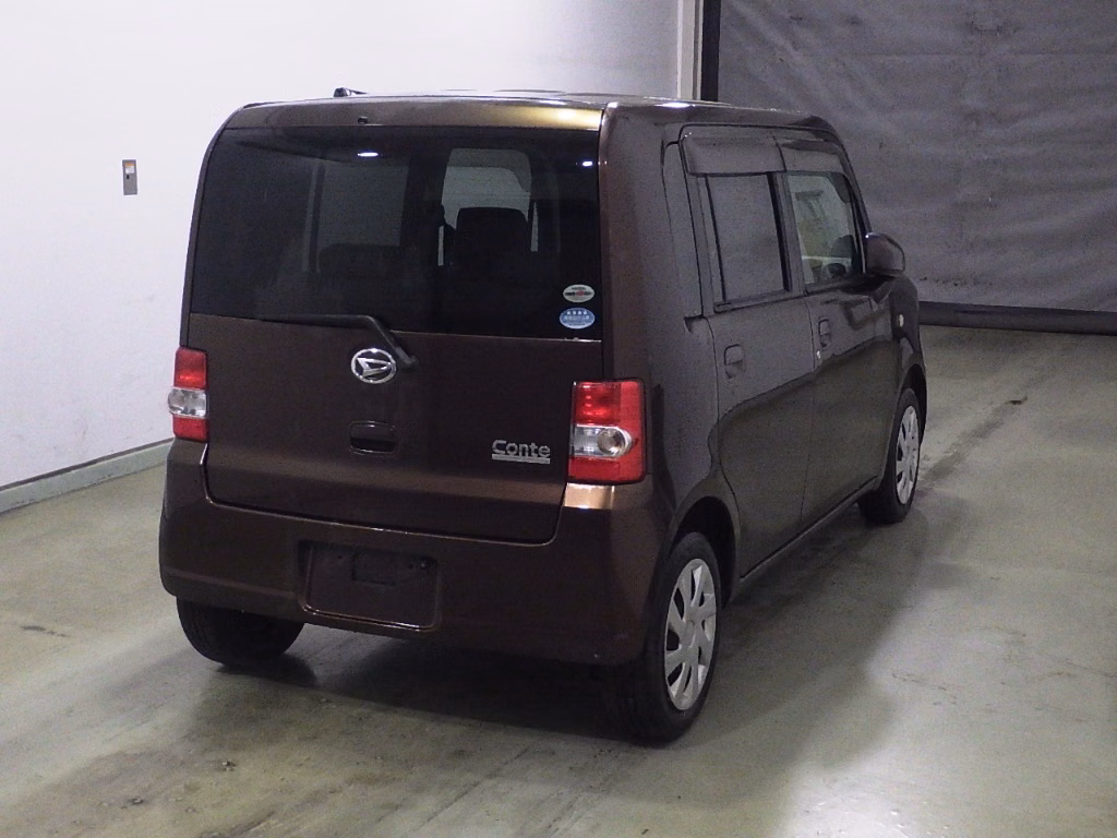 DAIHATSU MOVE CONTE