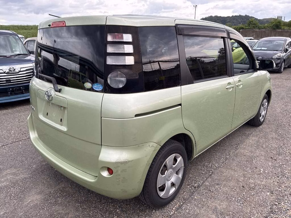 TOYOTA SIENTA