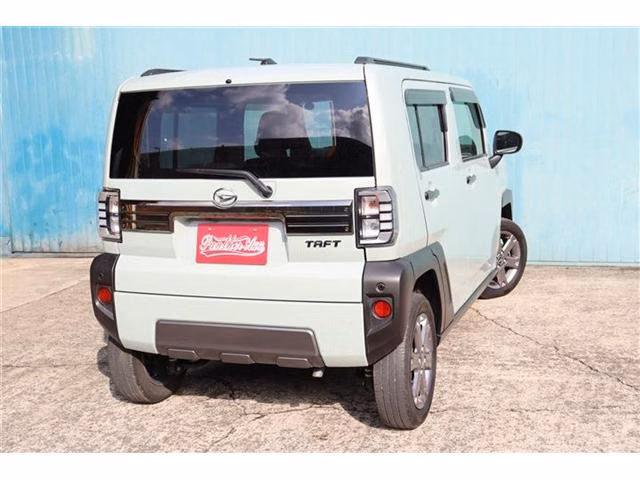 DAIHATSU TAFT