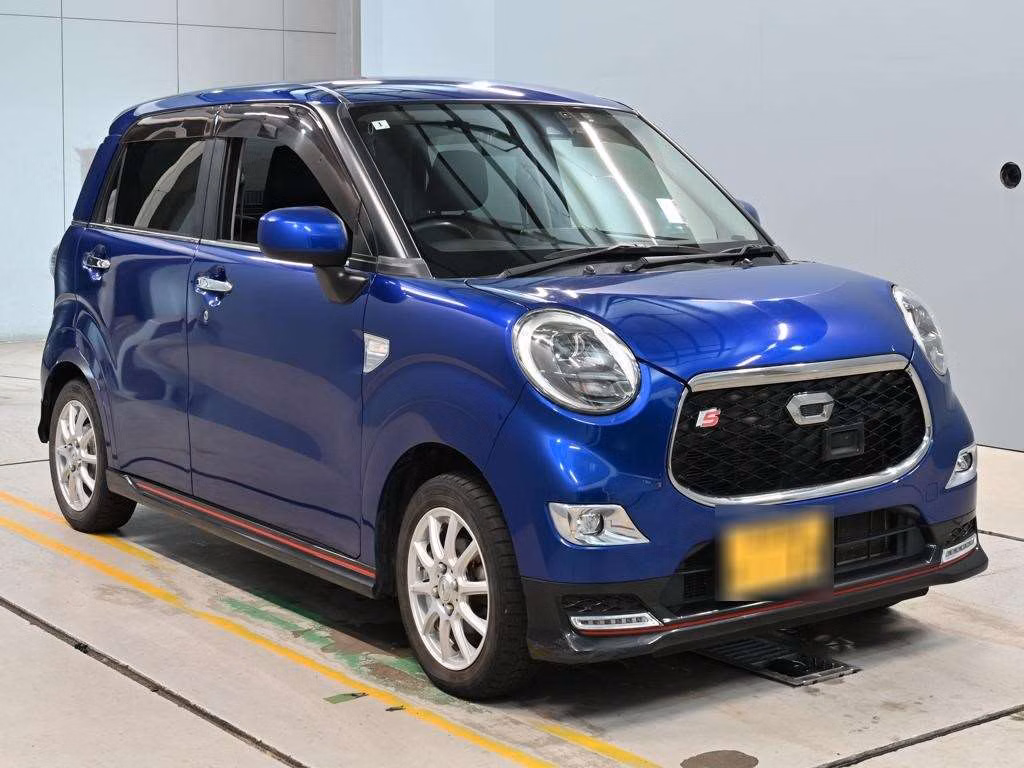 DAIHATSU CAST