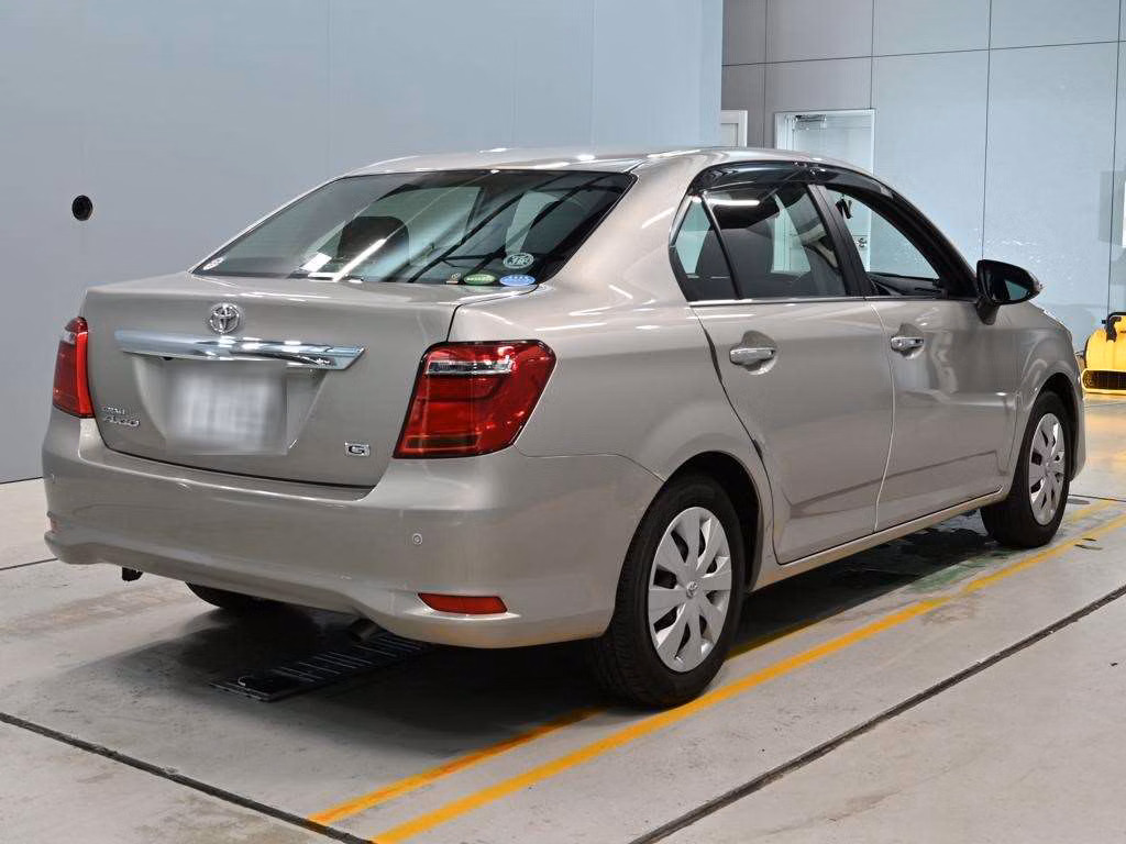 TOYOTA COROLLA AXIO