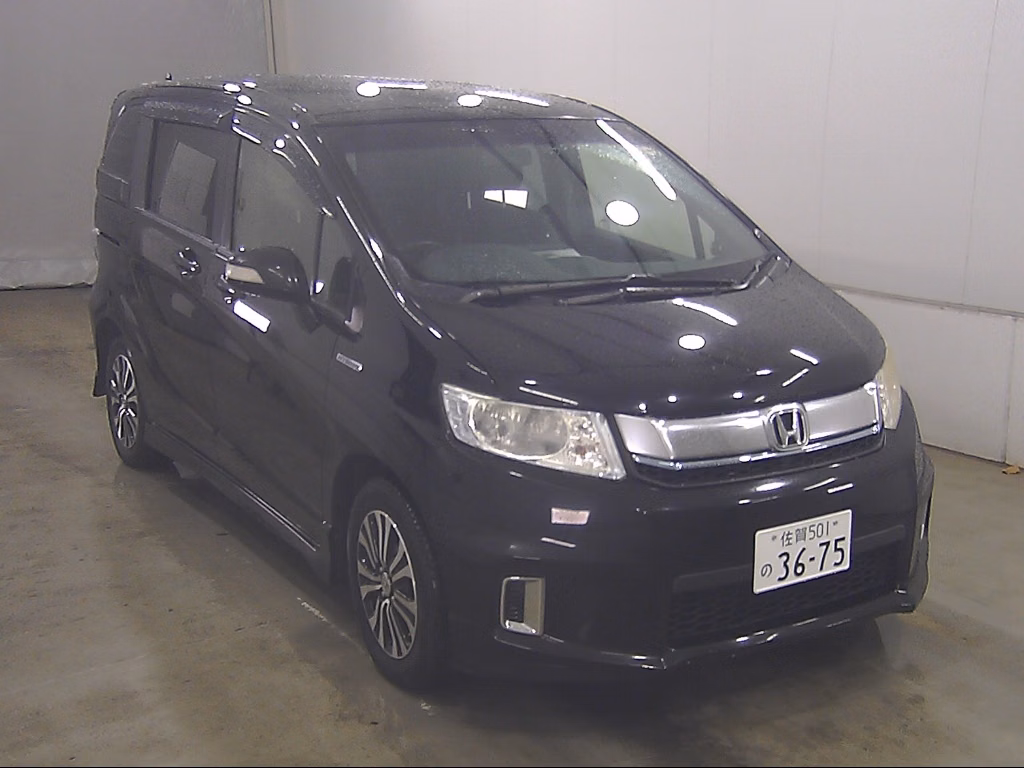 Honda Freed Spike