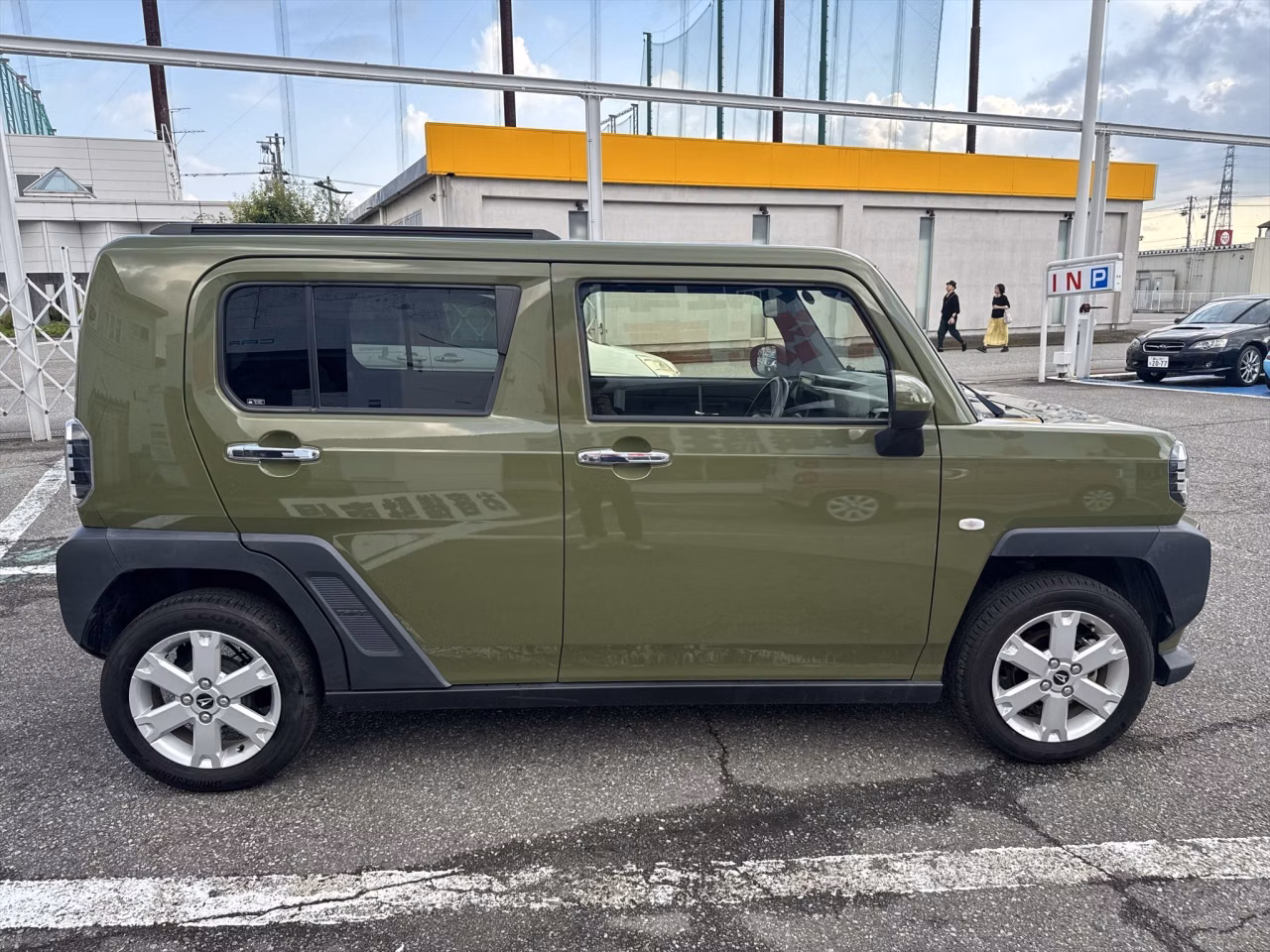 DAIHATSU TAFT